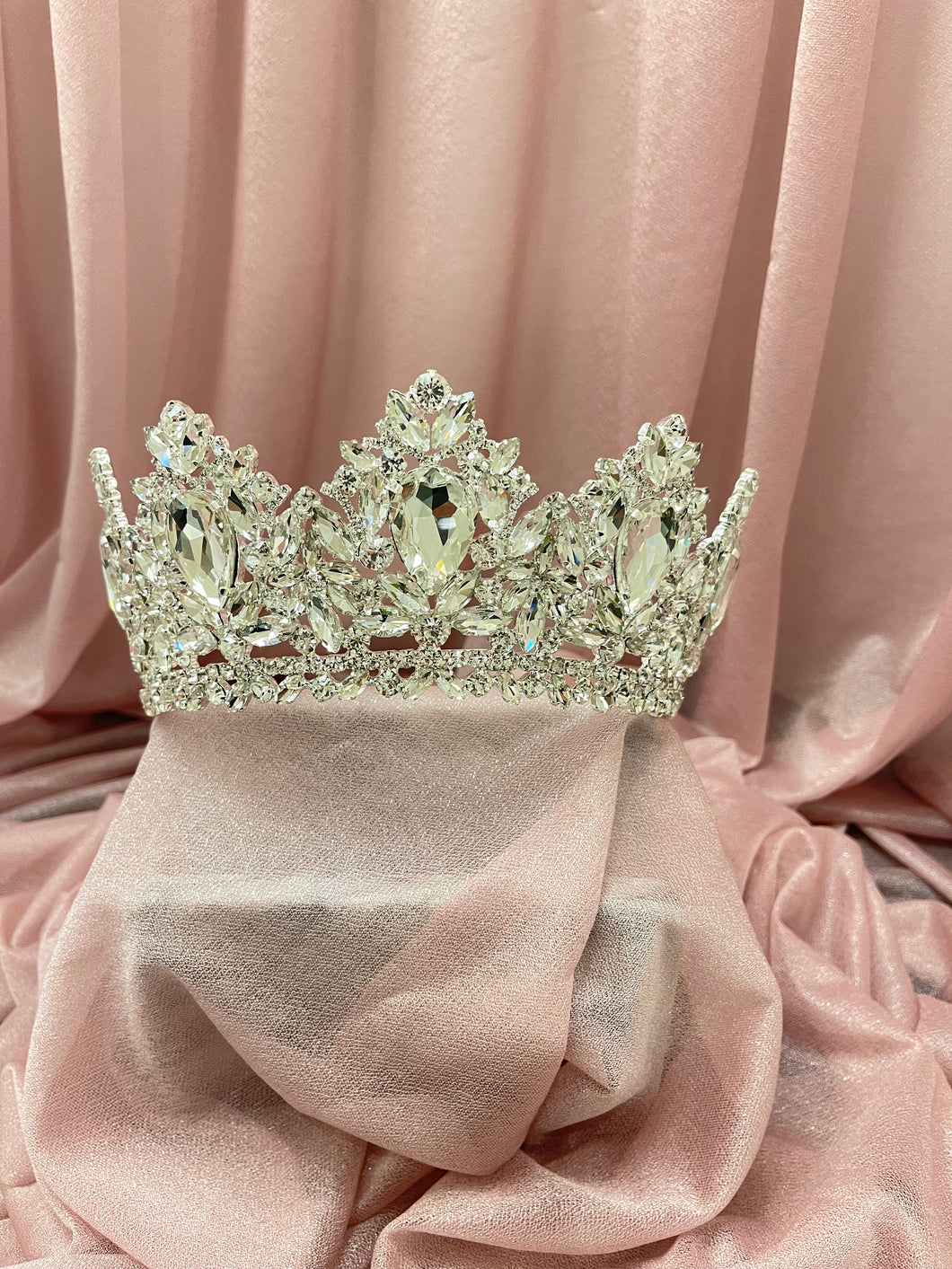 Mallory Crown